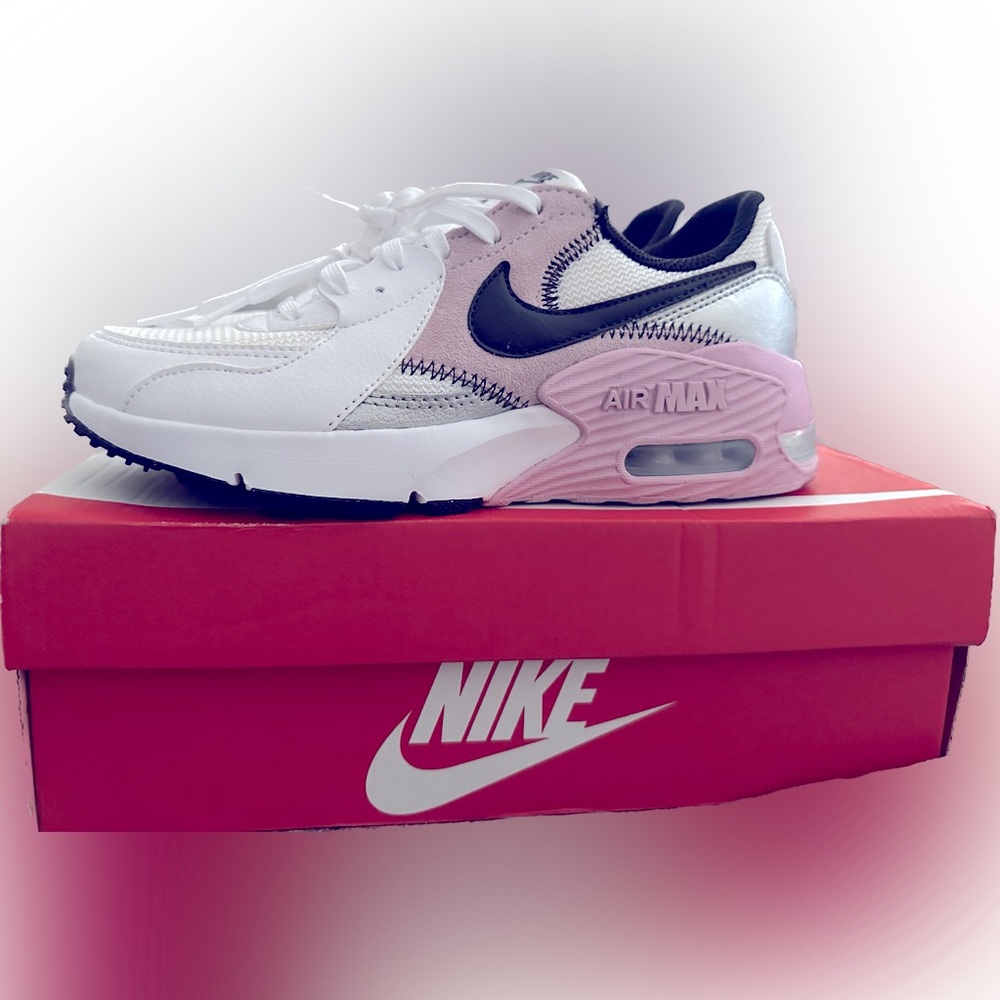 Women’s Nike Air Max Excee
